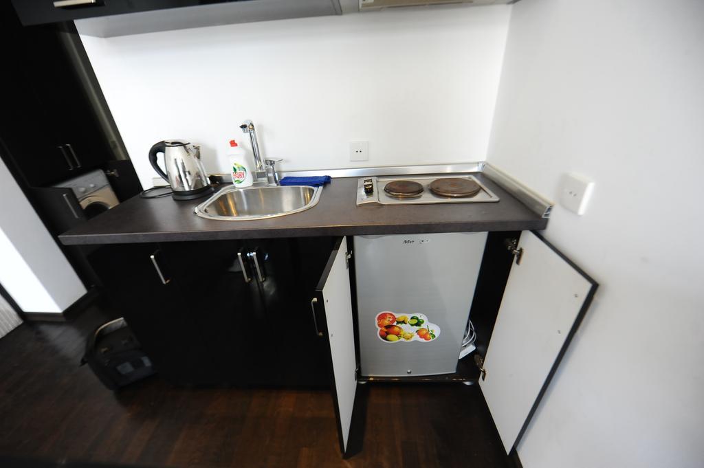 Black-White Rooms Batumi Ngoại thất bức ảnh