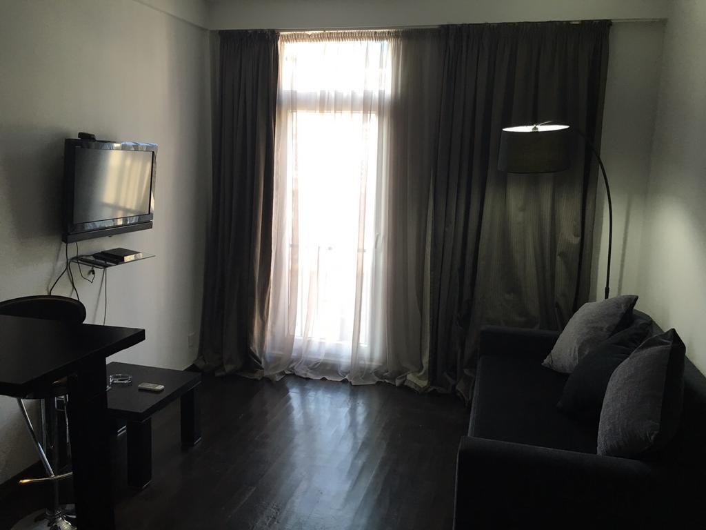 Black-White Rooms Batumi Ngoại thất bức ảnh